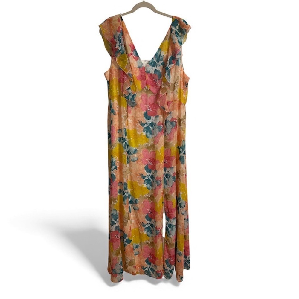 Floral V-Neck Maxi Dress in Multicolor